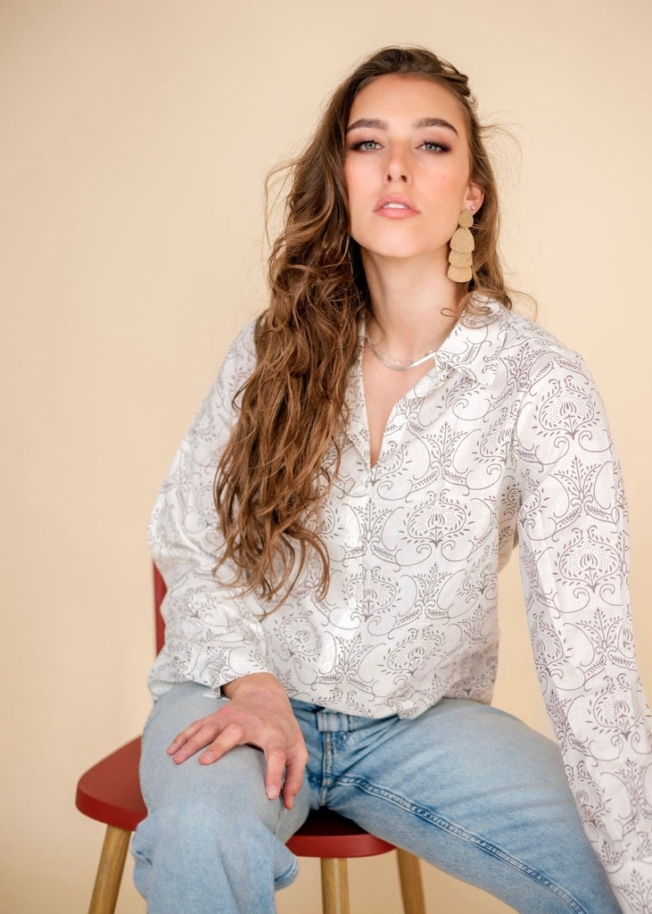 Classic button down blouse, Taupe Motifs