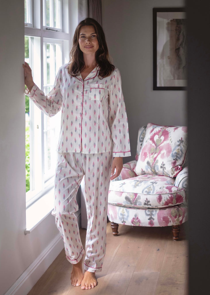 Long PJ set in red & grey dotted splash